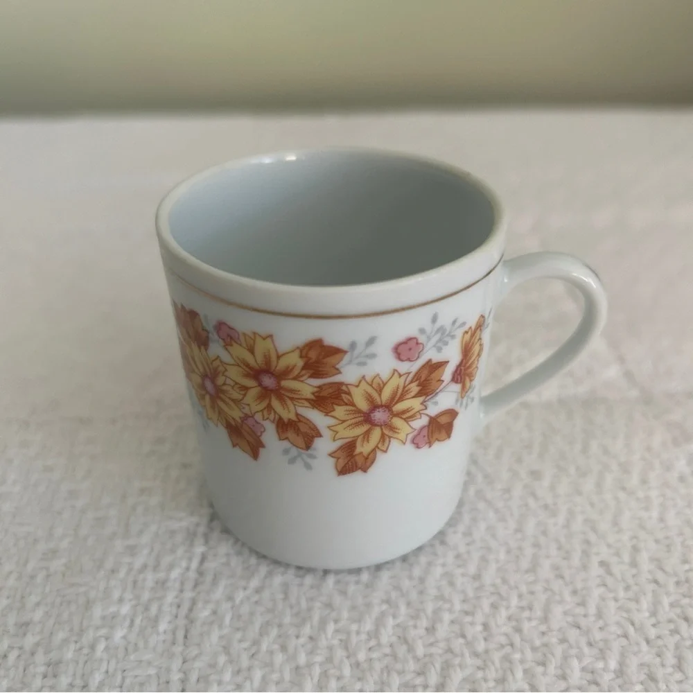 Vintage Floral Demitasse Cup Teacup and Saucer Set